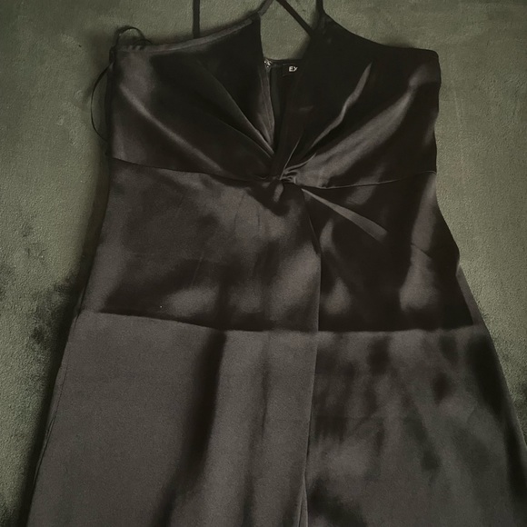 Express Satin Black dress. Perfect for a night out and all eyes on you. Size XS. - Picture 2 of 6